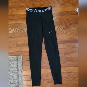 Nike pro leggings